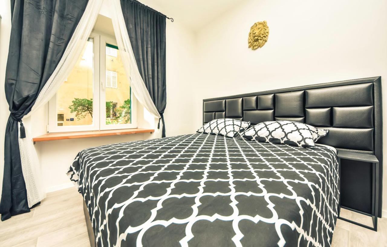 Luxury Heritage Apartment Zara Antica エクステリア 写真
